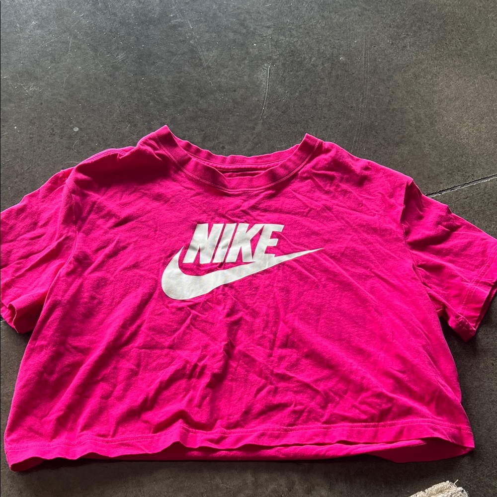 Nike Fuchsia Crop Tee
